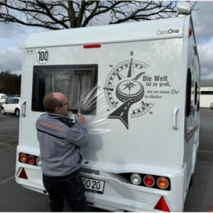 On The Road - Ticket. Verklebe Service bei Ihnen vor Ort.