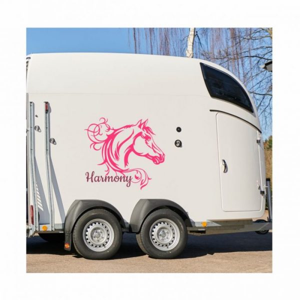 aufkleber fuer pferdeanhaenger harmony mit personalisierung