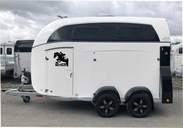 springreiter pferde aufkleber für trailer anhänger styl farbe und größe aus wählbar.